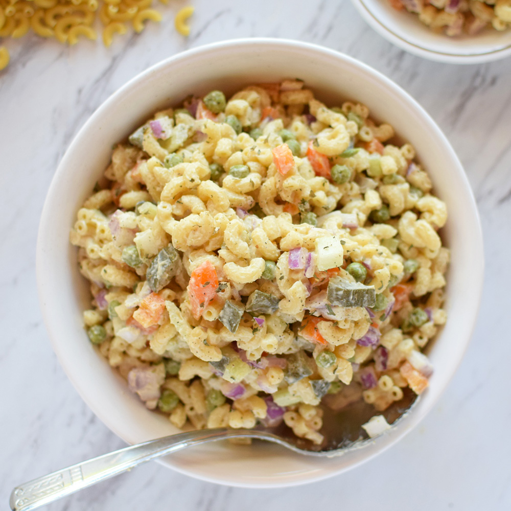 vegan macaroni salad with yogurt