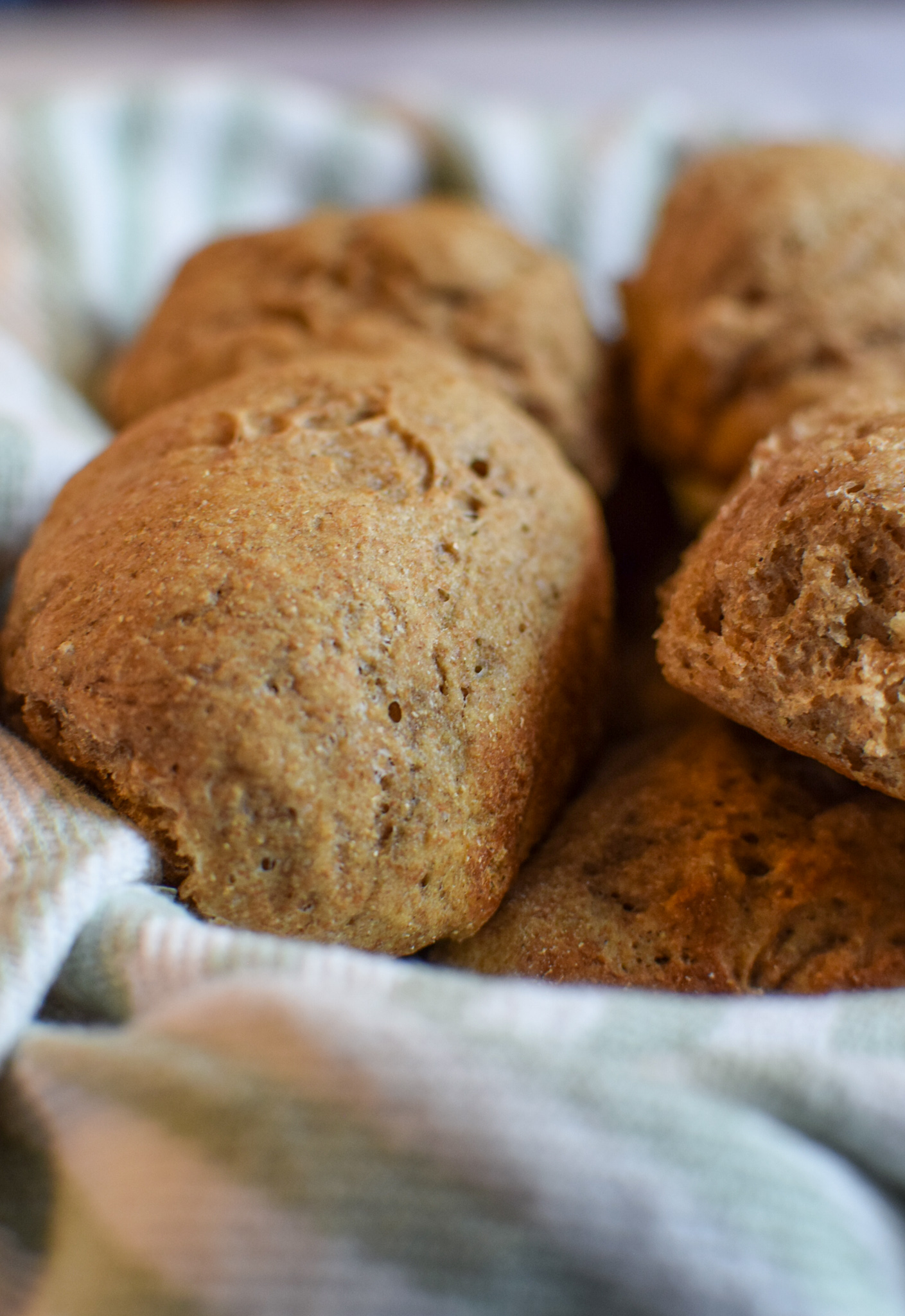 vegan-dinner-rolls-oil-free-recipe